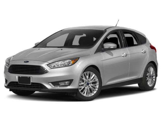 Used 2015 Ford Focus Titanium FWD image 3