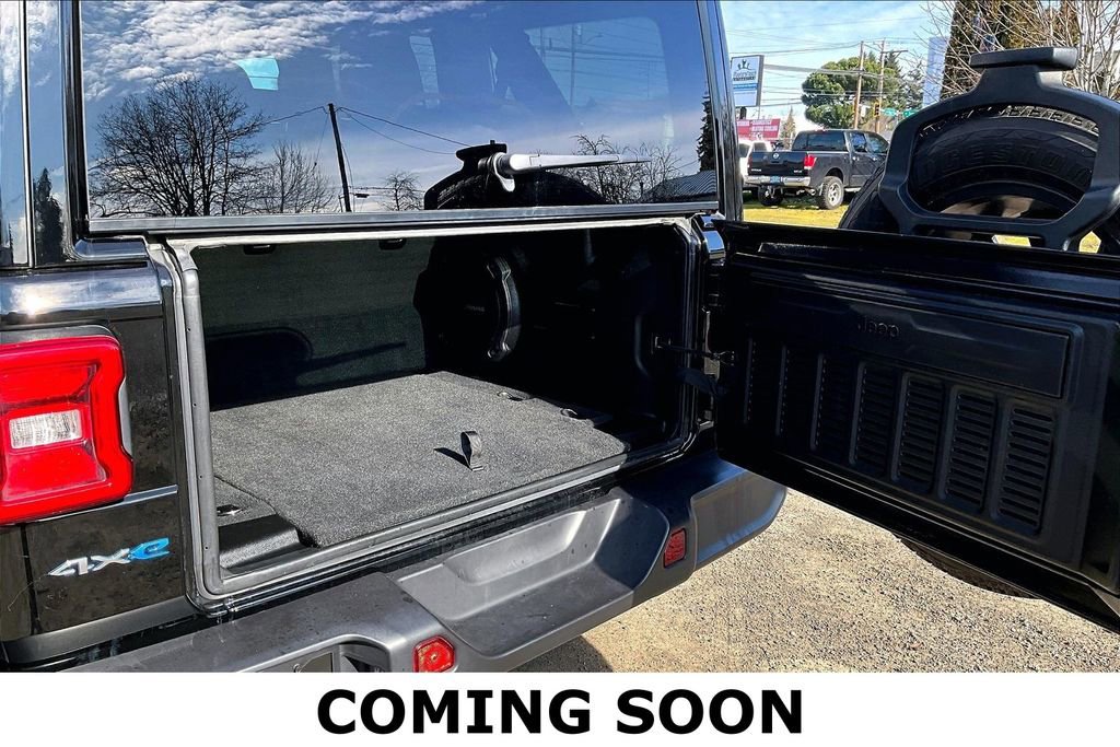 Used 2022 Jeep Wrangler Unlimited Sahara image 37
