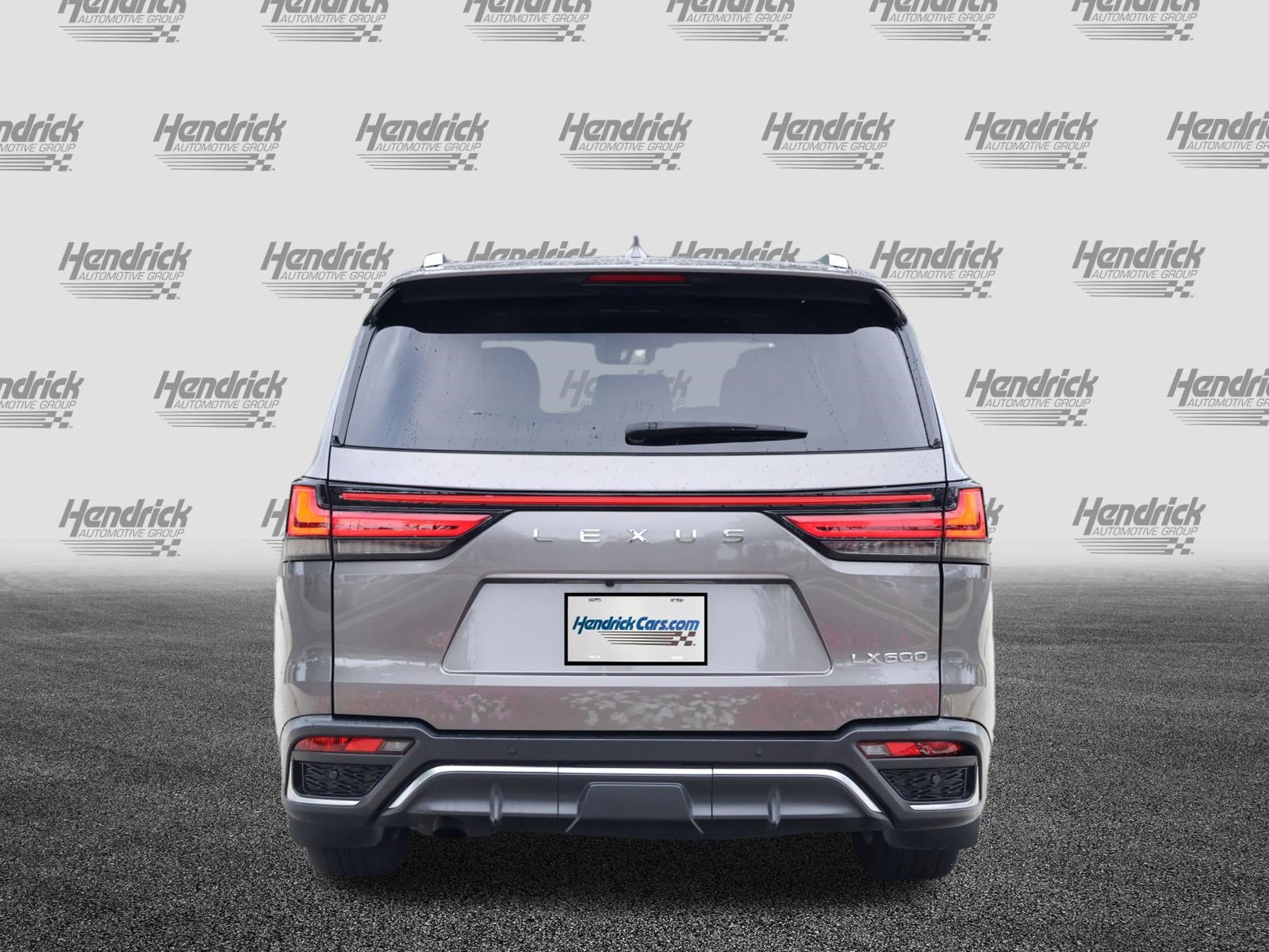 Used 2023 Lexus LX 600 F Sport w/ Accessory Package (Z1) AWD/4WD image 8