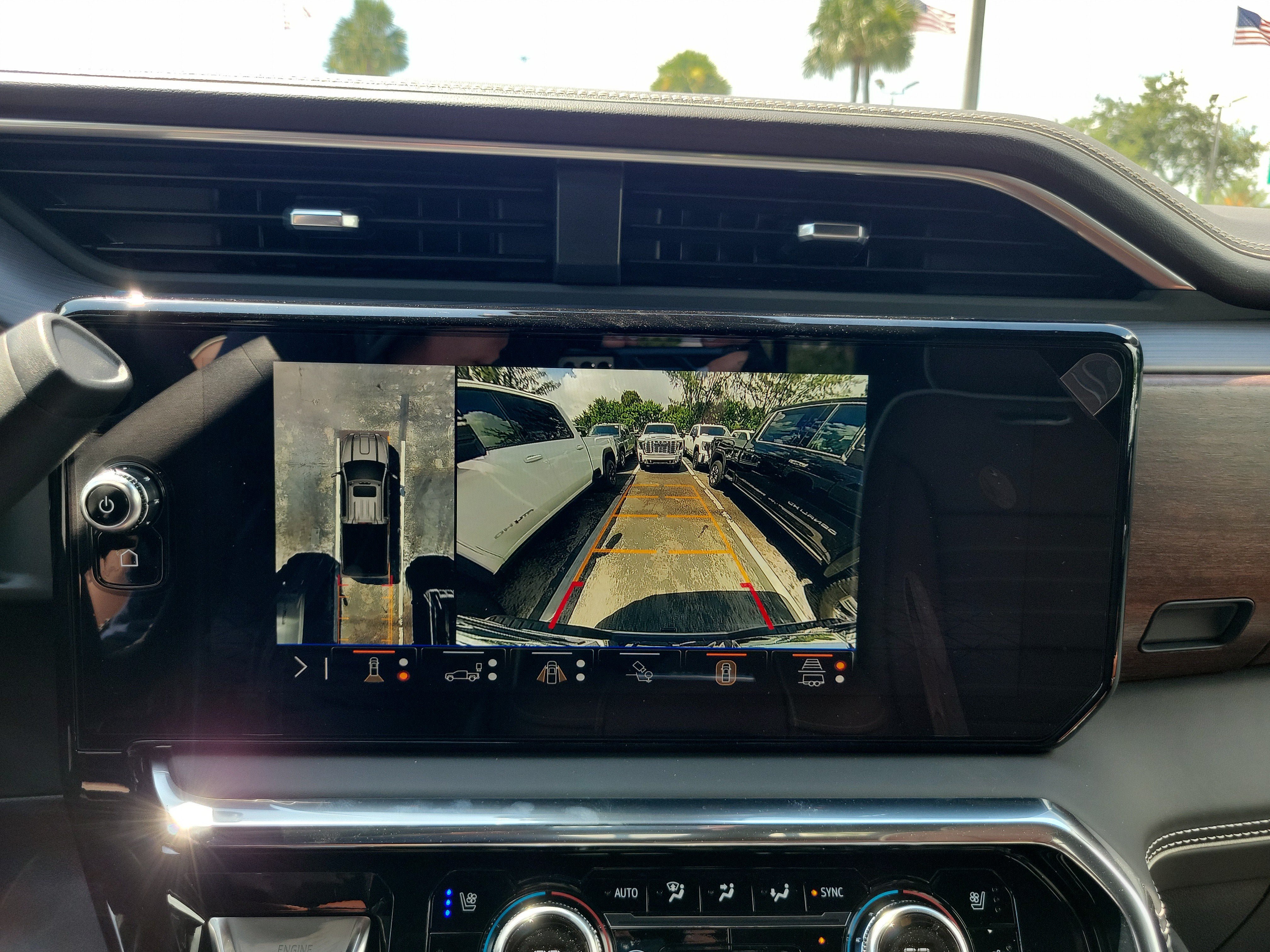 New 2026 GMC Sierra 2500 Denali Ultimate AWD/4WD image 13