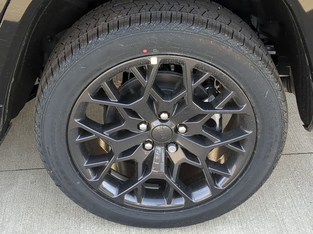 New 2025 Jeep Grand Cherokee L Summit image 10