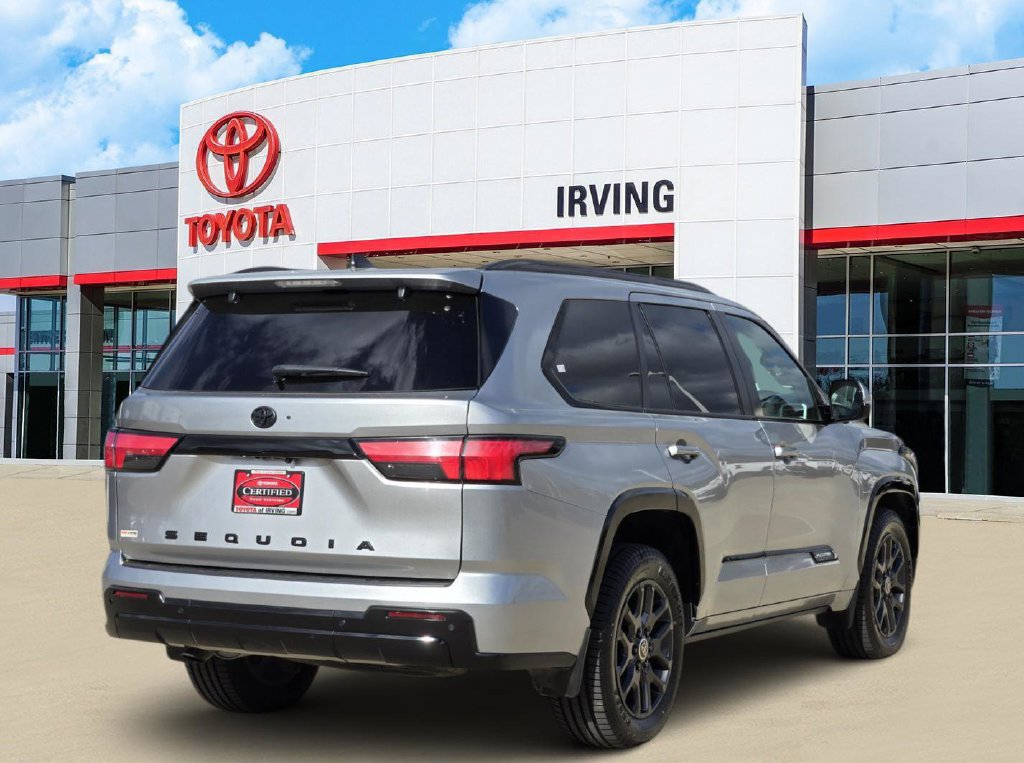 Certified 2024 Toyota Sequoia Platinum AWD/4WD image 4