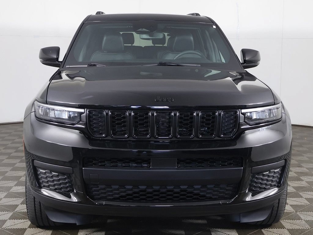 Used 2023 Jeep Grand Cherokee L Laredo AWD/4WD image 11