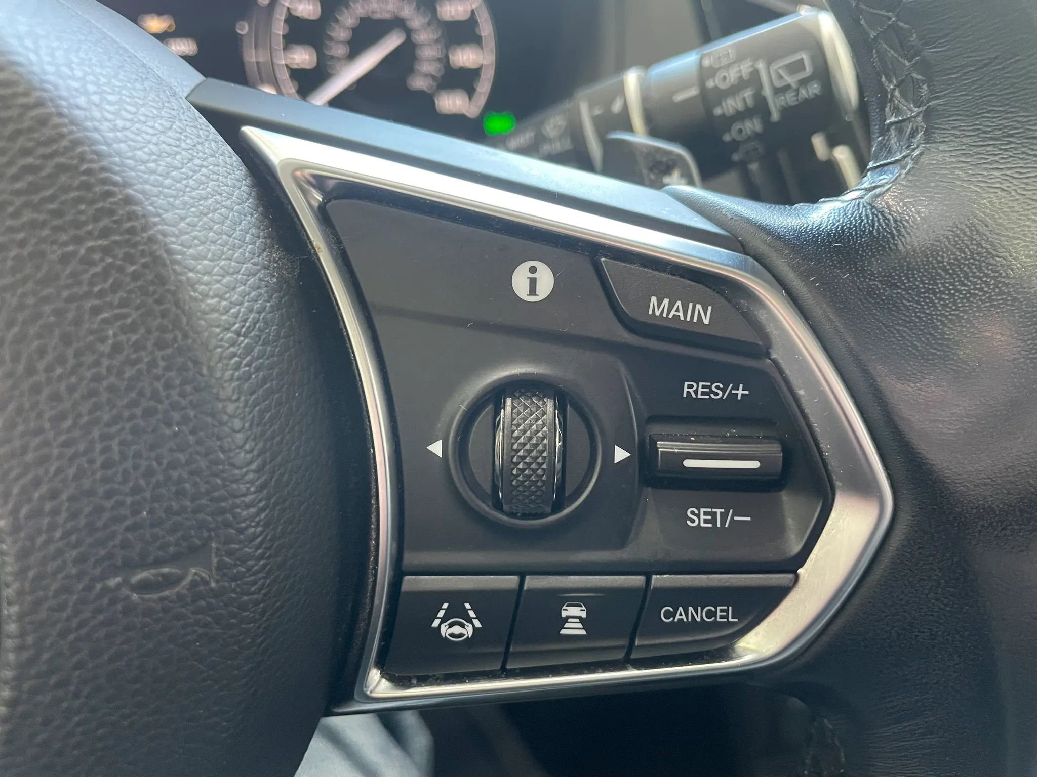 Used 2021 Acura RDX AWD image 11