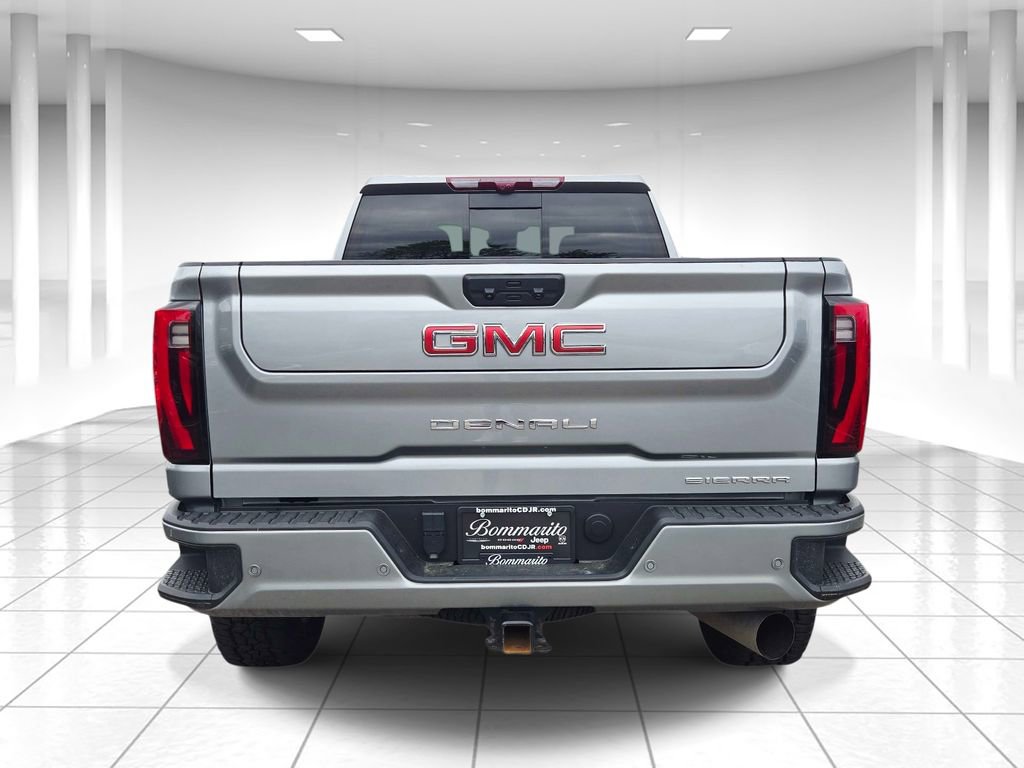 Used 2024 GMC Sierra 3500 Denali w/ Denali Reserve Package AWD/4WD image 4