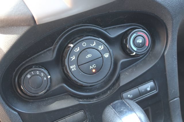 Used 2011 Ford Fiesta SES w/ 301A Rapid Spec Order Code FWD image 16
