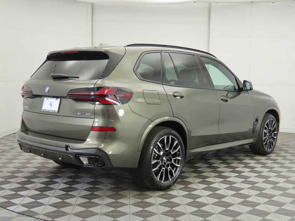 Used 2026 BMW X5 xDrive40i w/ M Sport Package AWD/4WD image 6