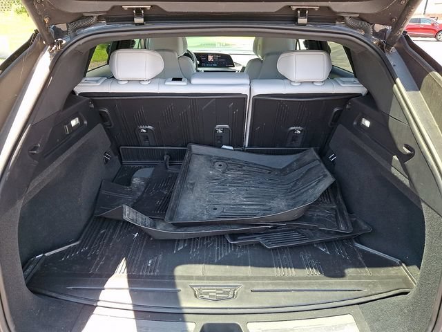 Certified 2024 Cadillac Lyriq Sport w/ LPO, Floor Liner Package AWD/4WD image 30