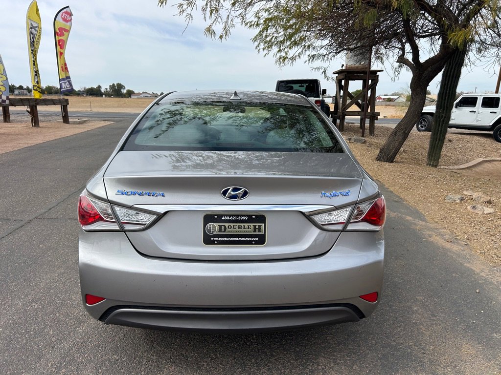 Used 2012 Hyundai Sonata Limited w/ Leather Pkg FWD image 4