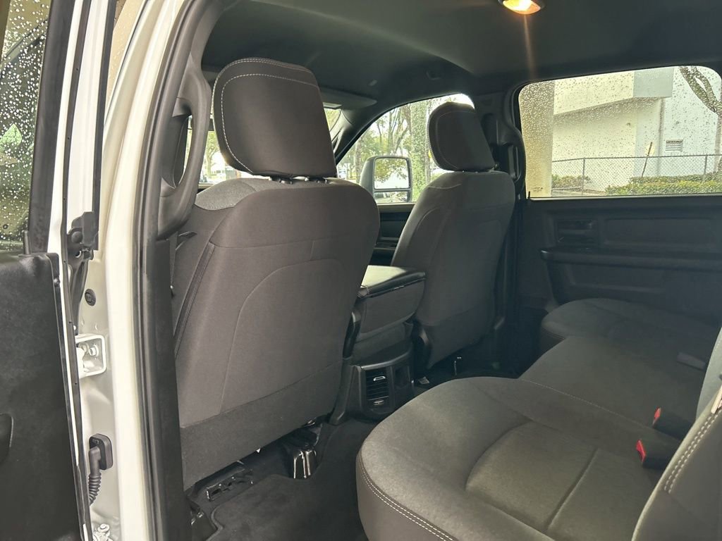 Used 2024 RAM 3500 Tradesman w/ Chrome Appearance Group image 37