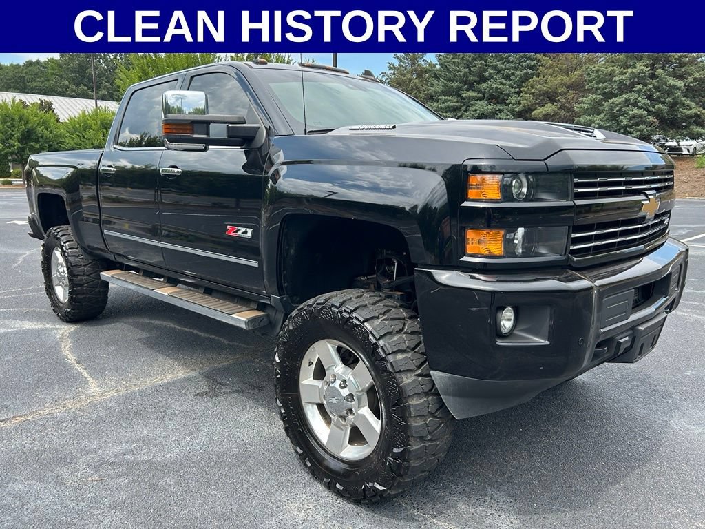 Used 2019 Chevrolet Silverado 2500 LTZ w/ Duramax Plus Package AWD/4WD image 11