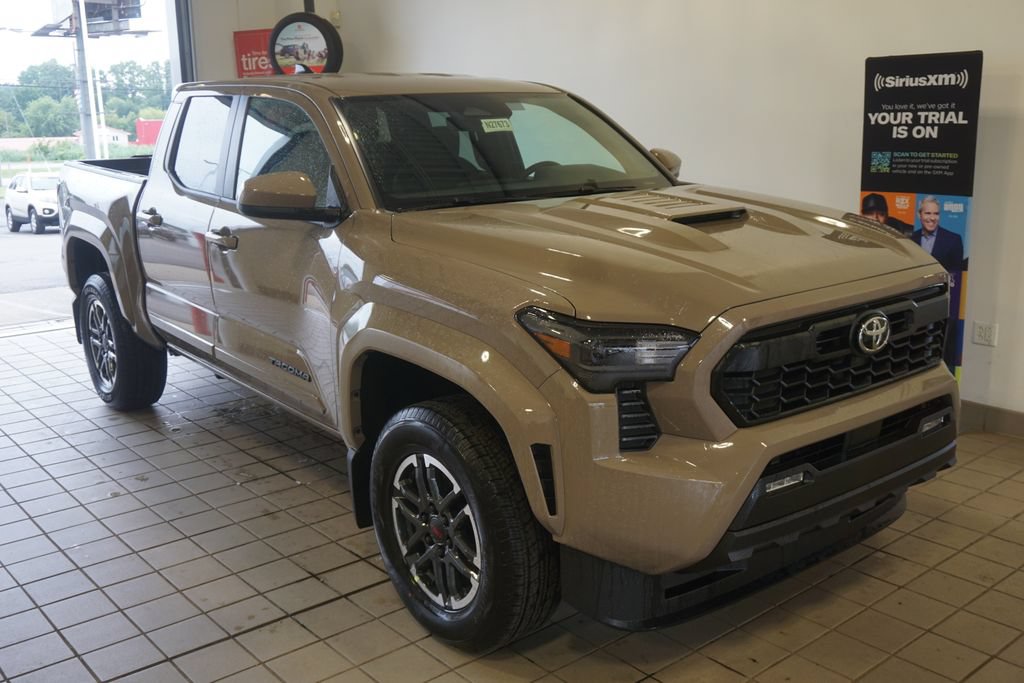 New 2026 Toyota Tacoma TRD Sport AWD/4WD image 2