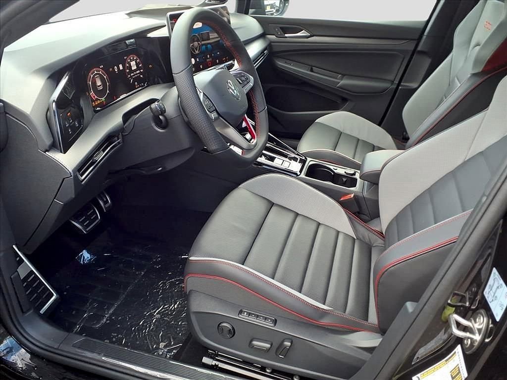New 2025 Volkswagen GTI SE image 10
