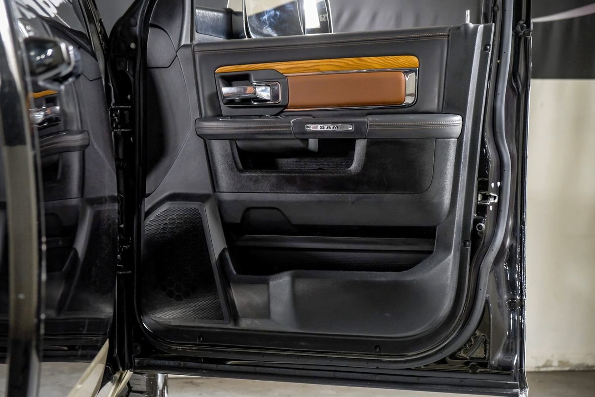 Used 2016 RAM 2500 Longhorn image 35