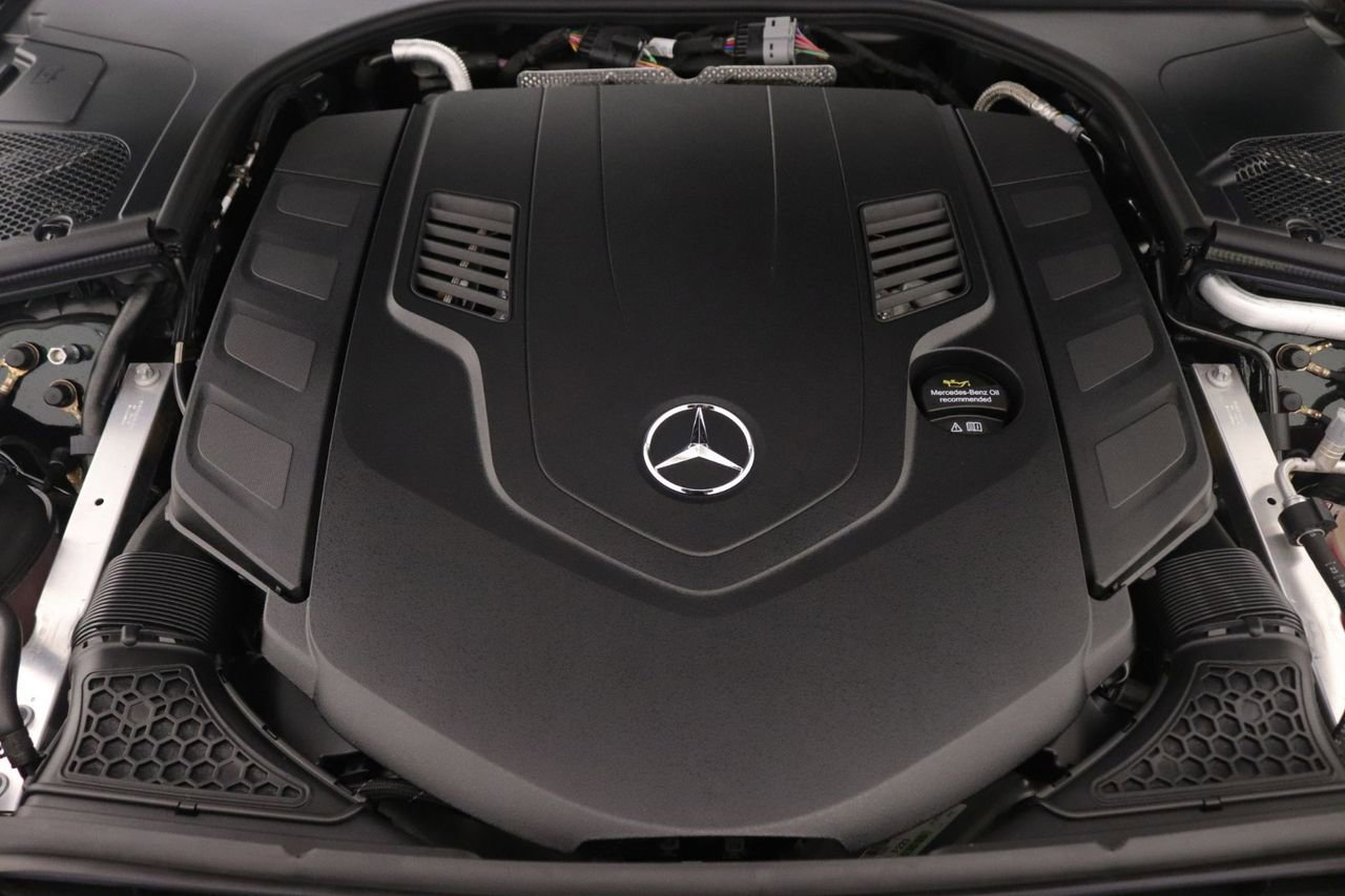 New 2026 Mercedes-Benz Maybach S 580 4MATIC image 9