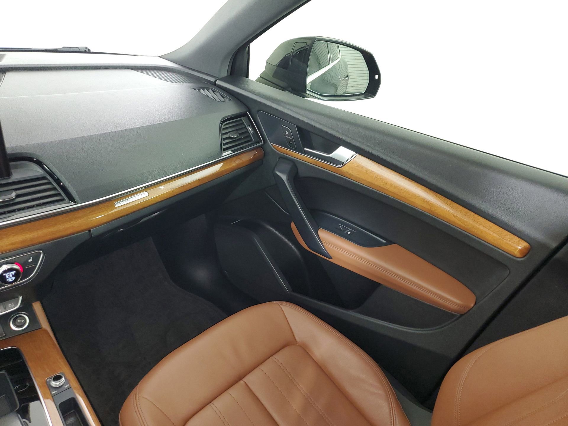 Certified 2021 Audi Q5 2.0T Premium Plus w/ Premium Plus Package image 47