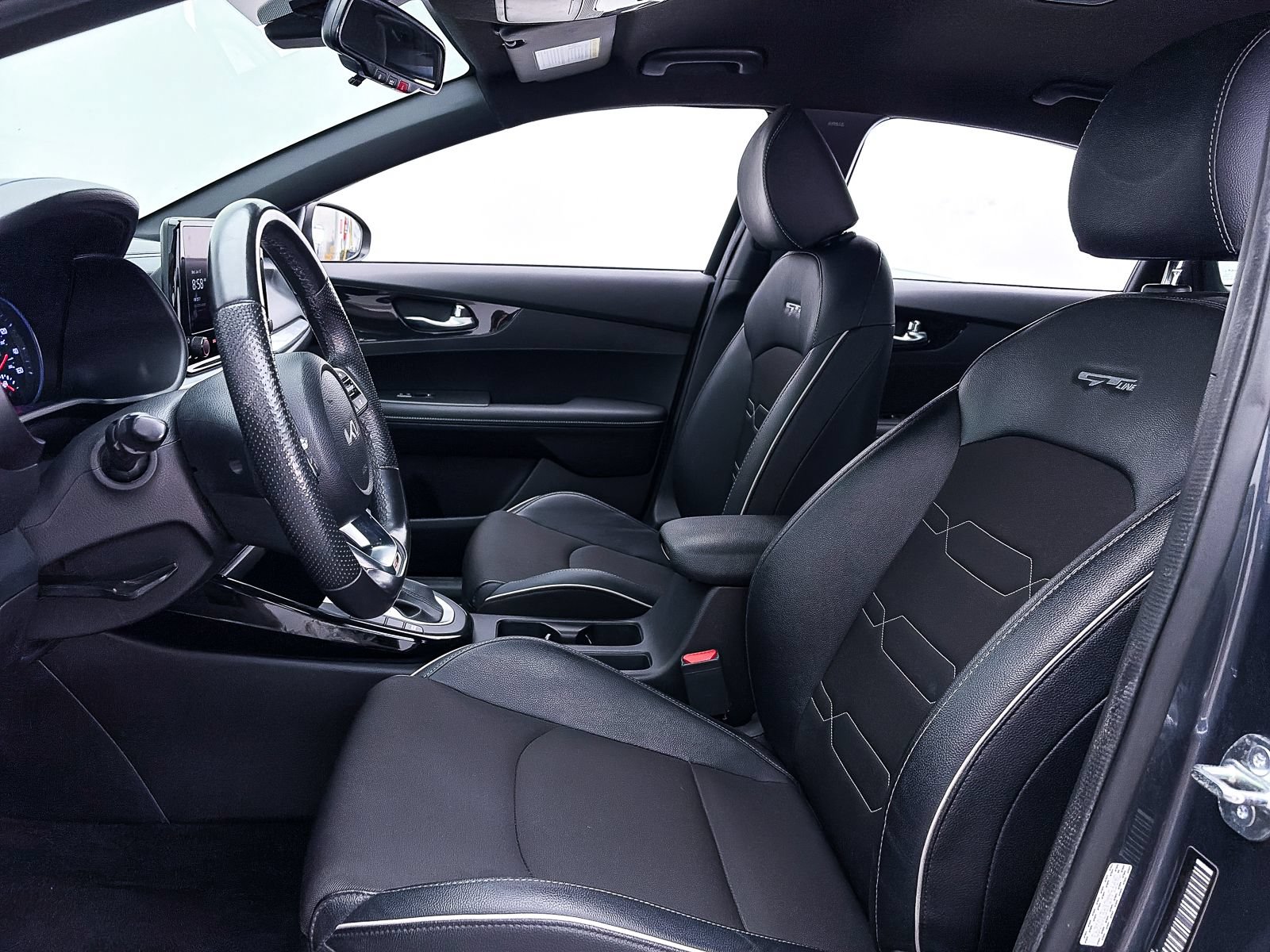 Certified 2024 Kia Forte GT-Line FWD image 18