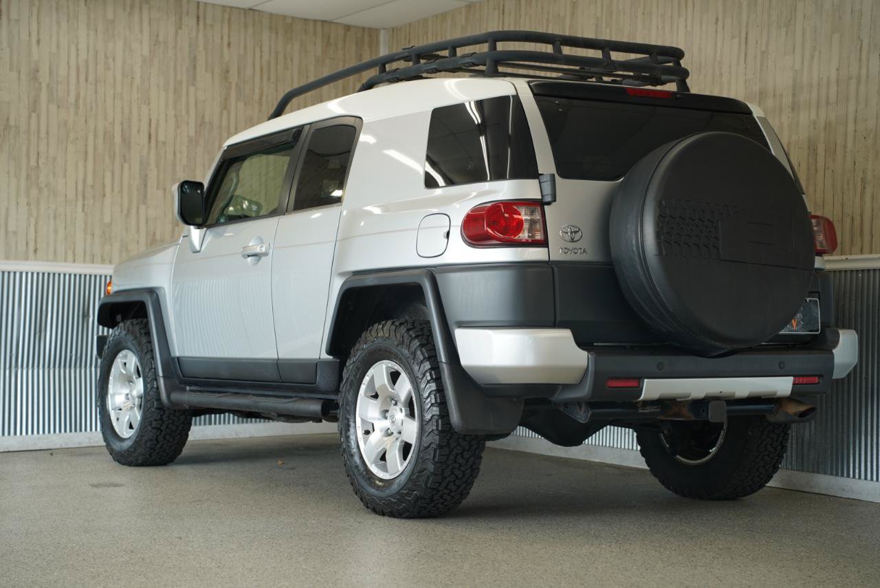 Used 2008 Toyota FJ Cruiser 4WD image 7