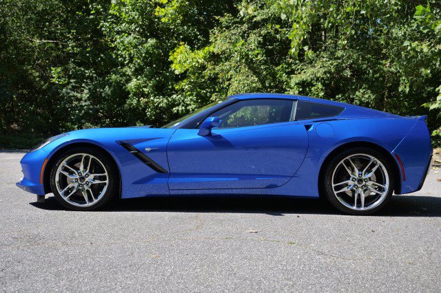 Used 2015 Chevrolet Corvette Stingray Coupe w/ 2LT Preferred Equipment Group RWD image 11