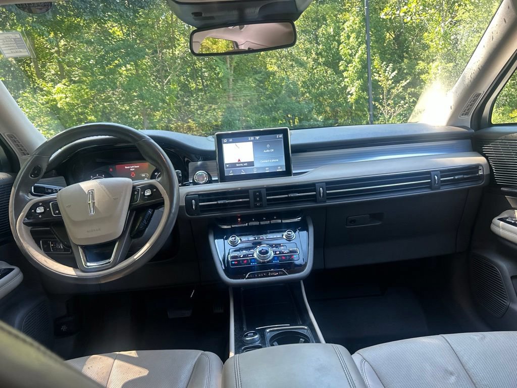 Used 2022 Lincoln Corsair AWD w/ Premium Package image 10