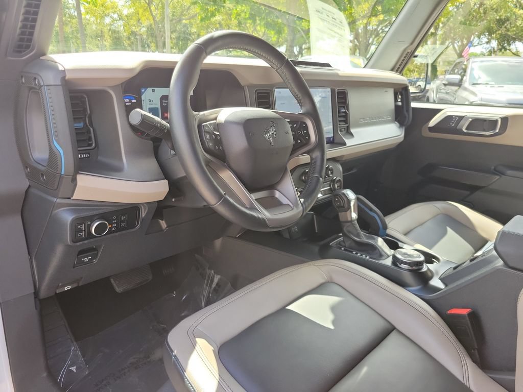 Certified 2024 Ford Bronco Wildtrak AWD/4WD image 14