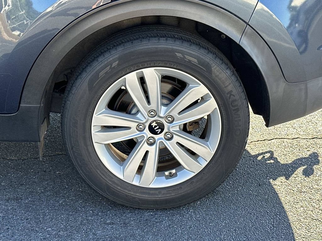 Used 2019 Kia Sportage LX AWD/4WD image 12