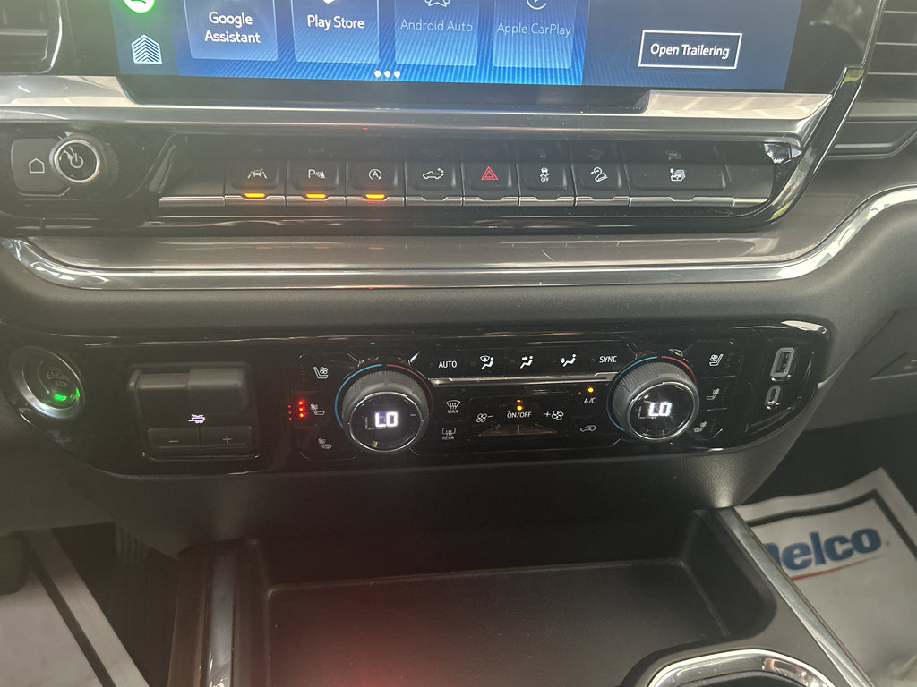 Used 2023 Chevrolet Silverado 1500 High Country w/ Technology Package image 29