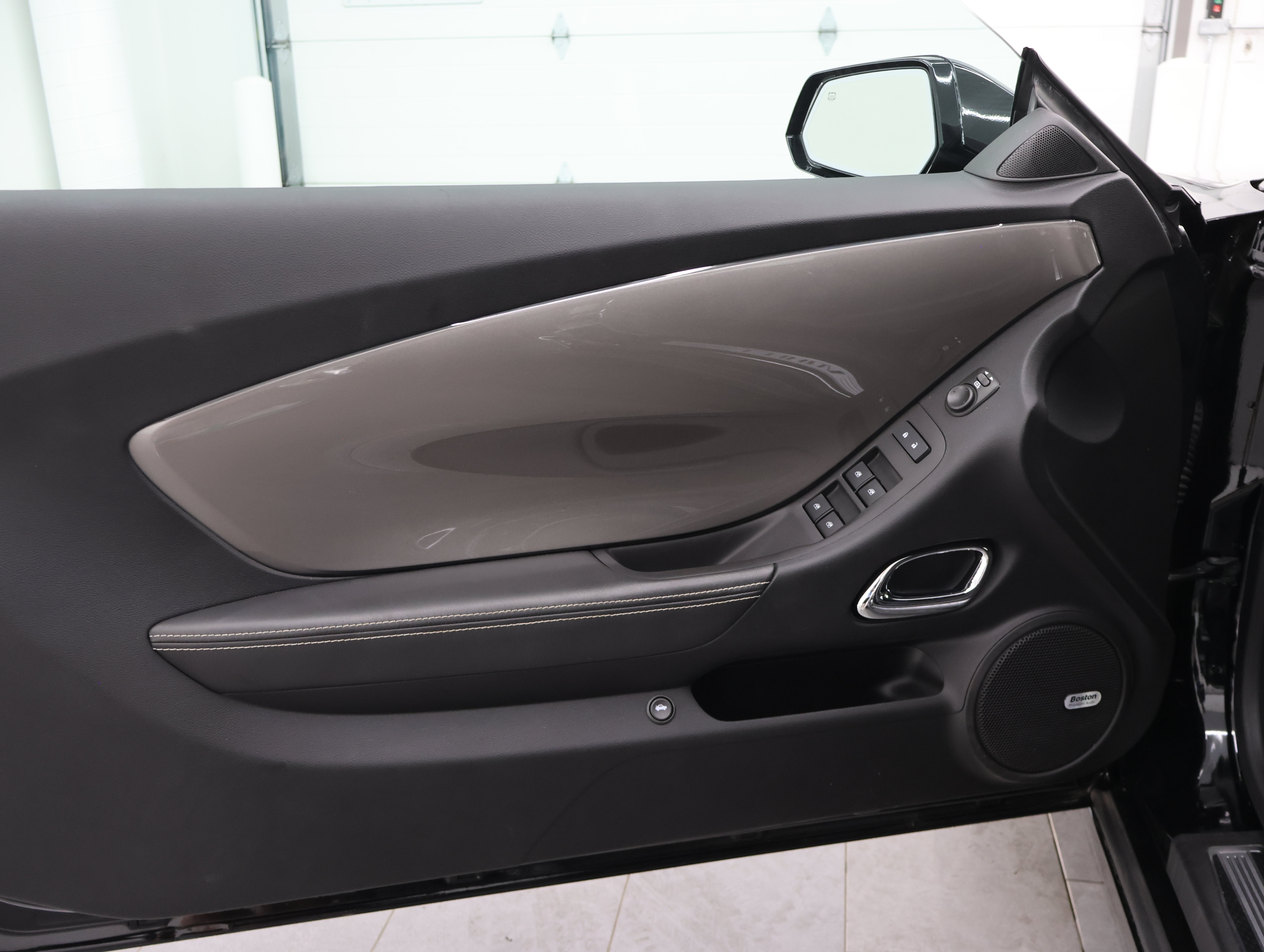 Used 2014 Chevrolet Camaro SS w/ RS Package RWD image 32