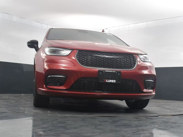 New 2026 Chrysler Pacifica Select FWD image 41