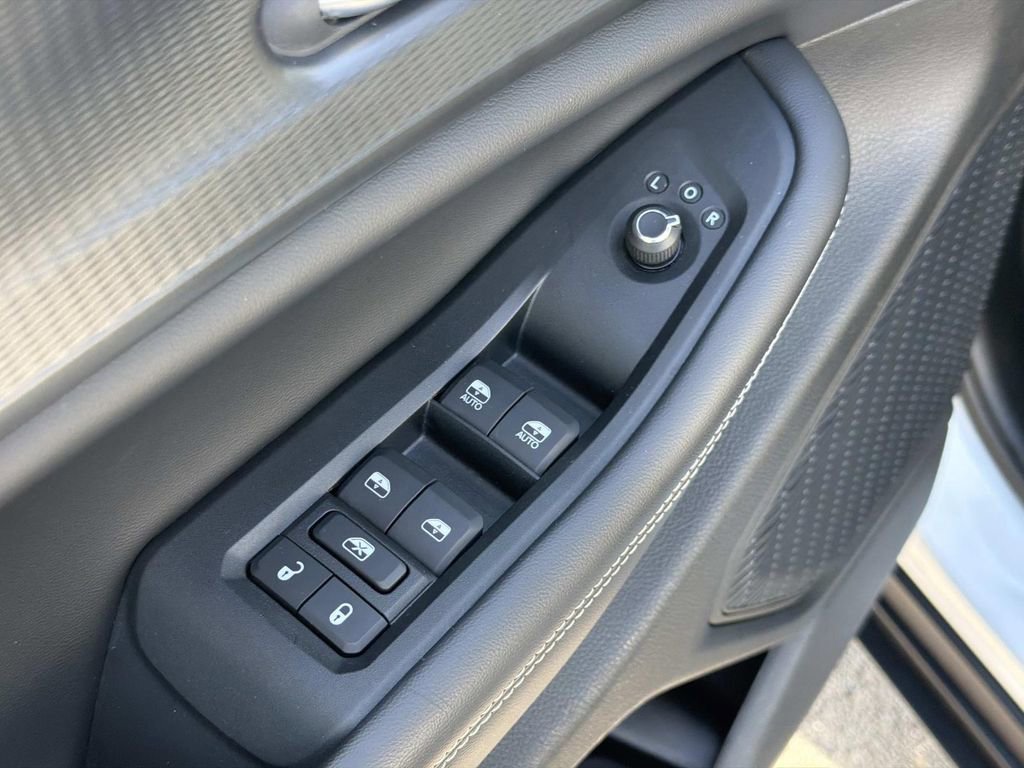 Used 2023 Jeep Grand Cherokee L Laredo image 21