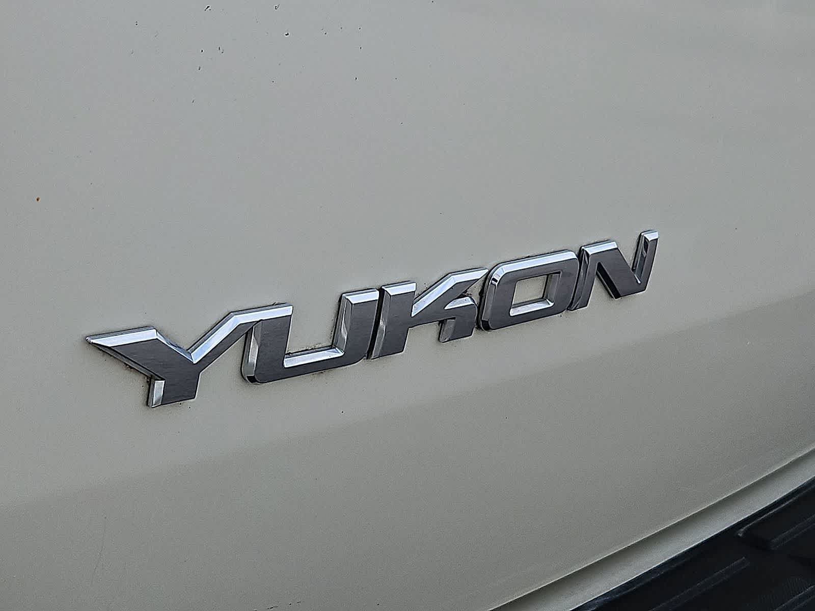 Used 2014 GMC Yukon SLT w/ Texas Edition AWD/4WD image 36