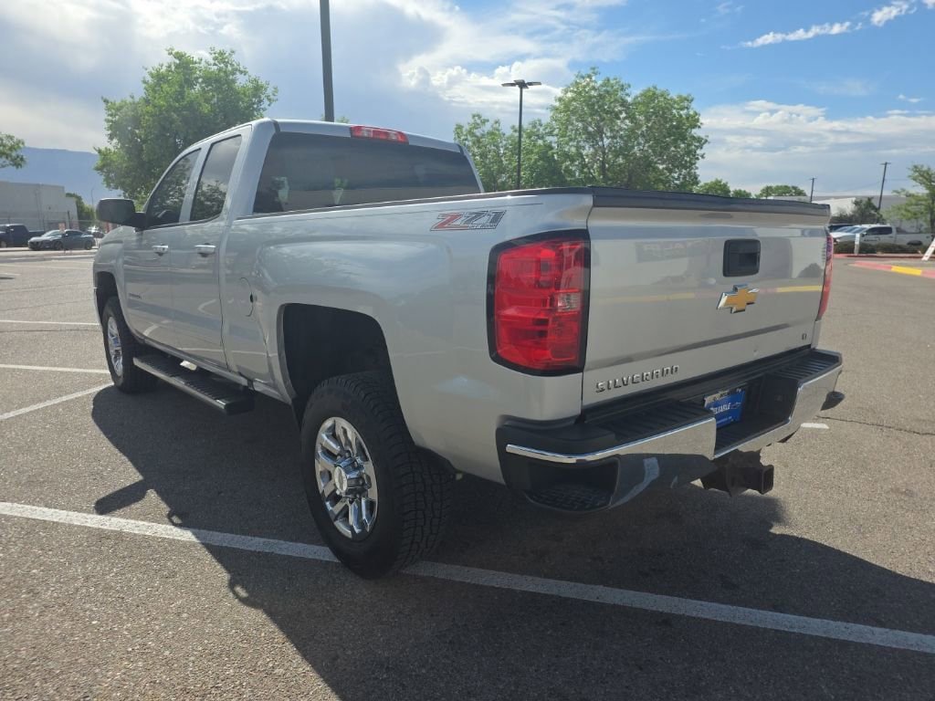 Used 2016 Chevrolet Silverado 2500 LT w/ Z71 Package, Off-Road AWD/4WD image 3