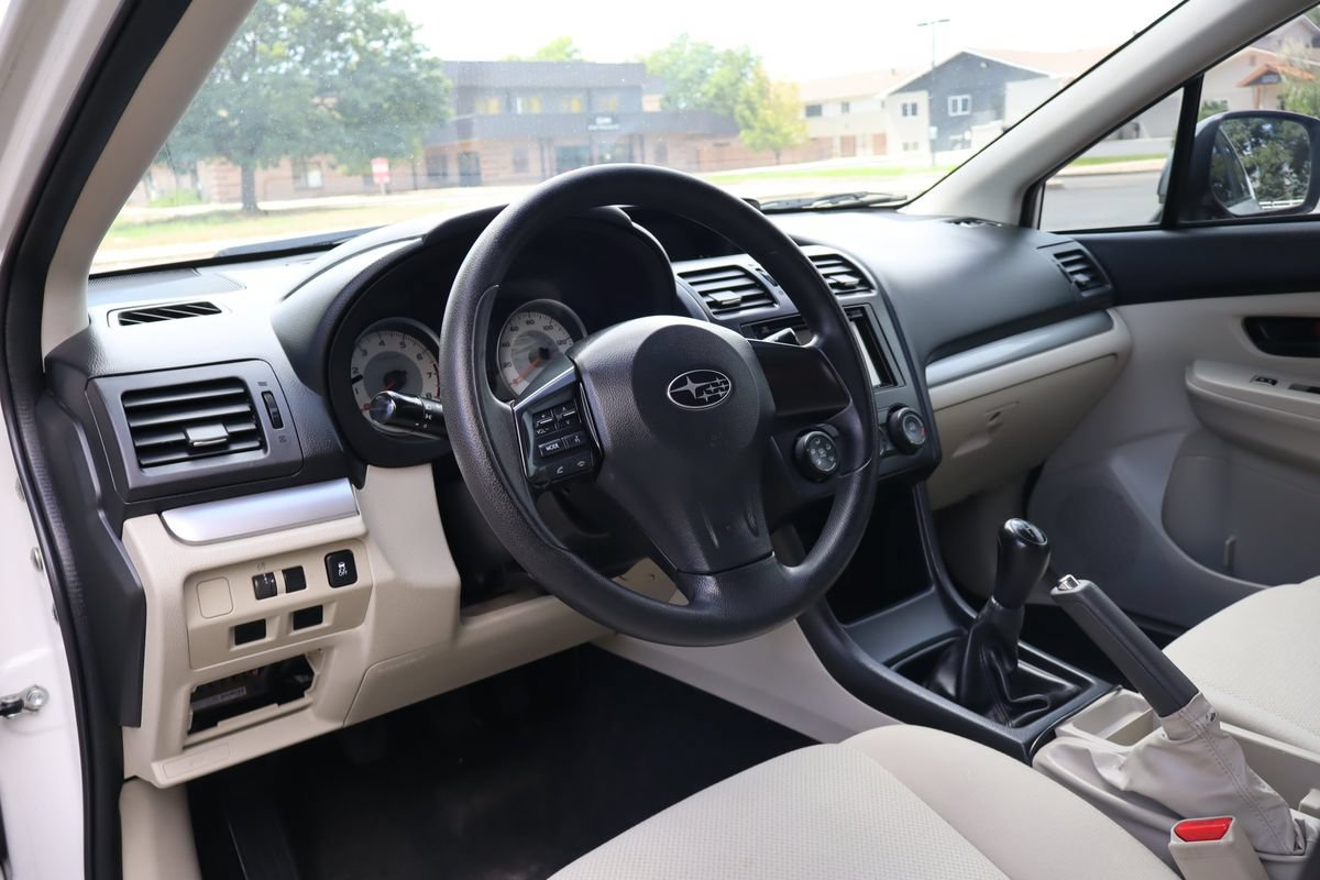 Used 2013 Subaru Impreza 2.0i AWD/4WD image 15