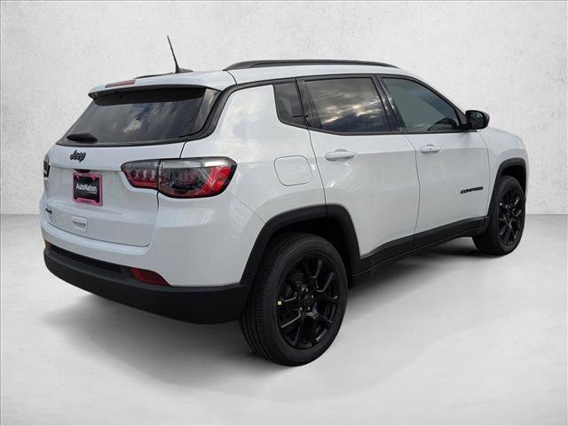 New 2026 Jeep Compass Latitude image 2
