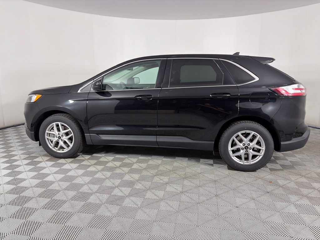 Used 2024 Ford Edge SEL AWD/4WD image 4