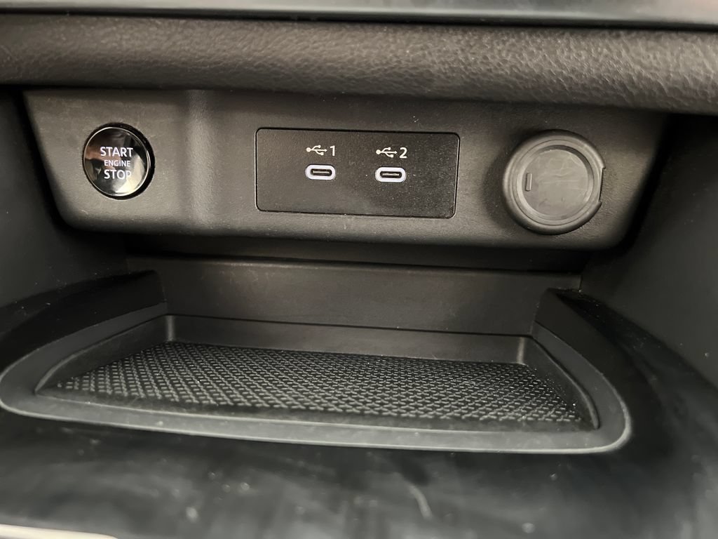 Used 2024 Nissan Rogue SV AWD/4WD image 50