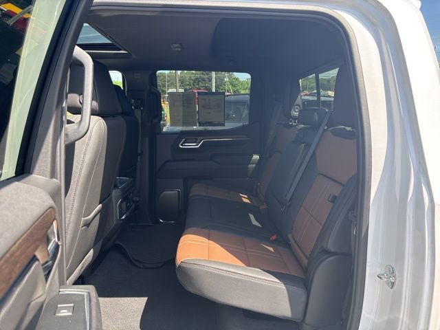 Used 2024 Chevrolet Silverado 1500 High Country w/ Technology Package image 28