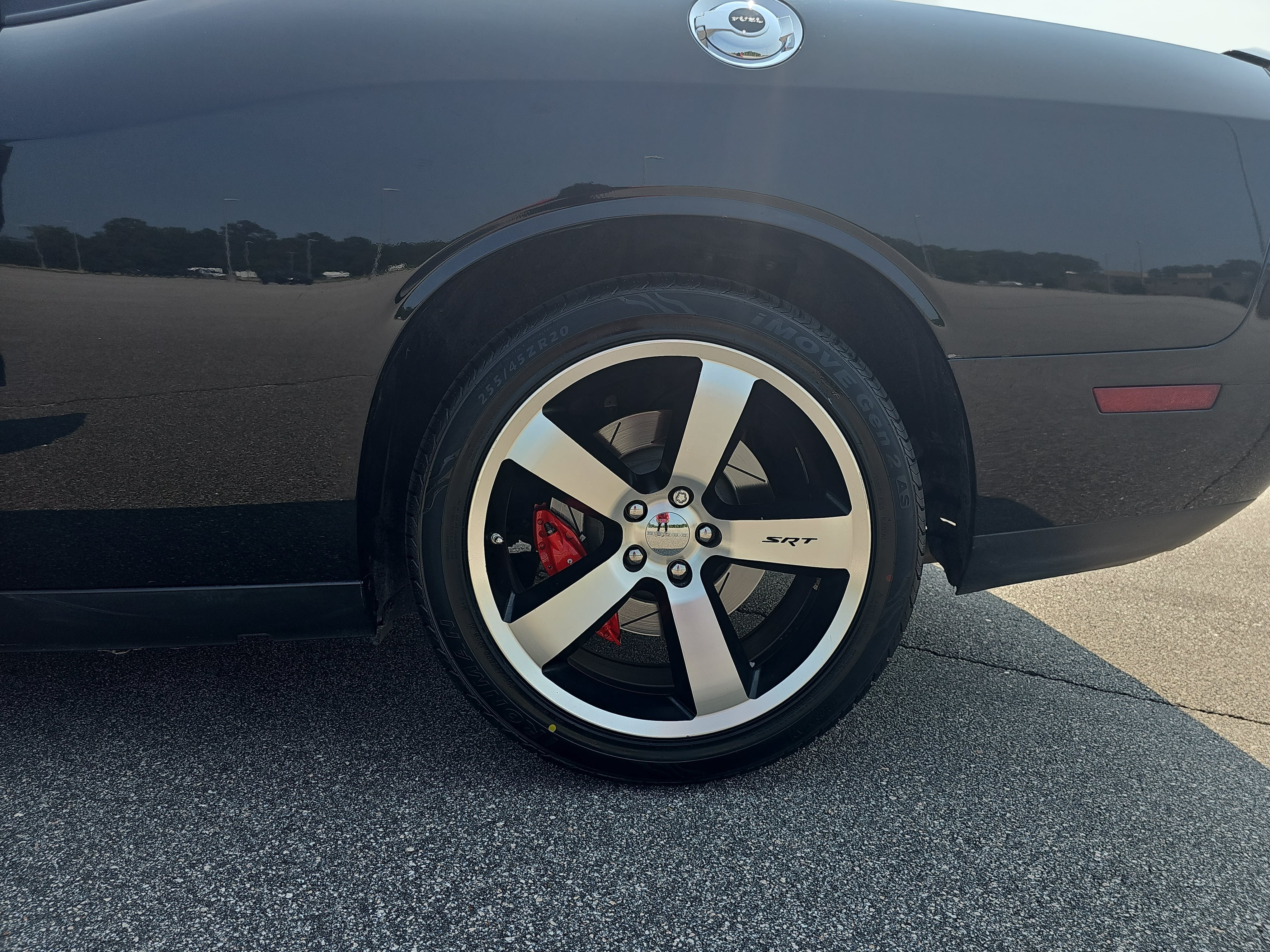 Used 2012 Dodge Challenger SRT8 w/ Premium Sound Group RWD image 33