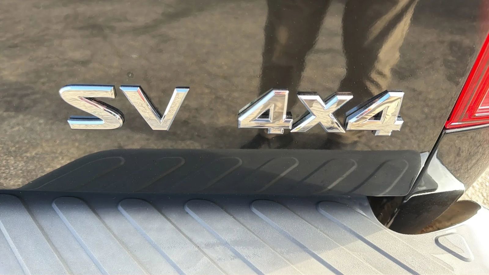 Used 2019 Nissan Frontier SV image 9