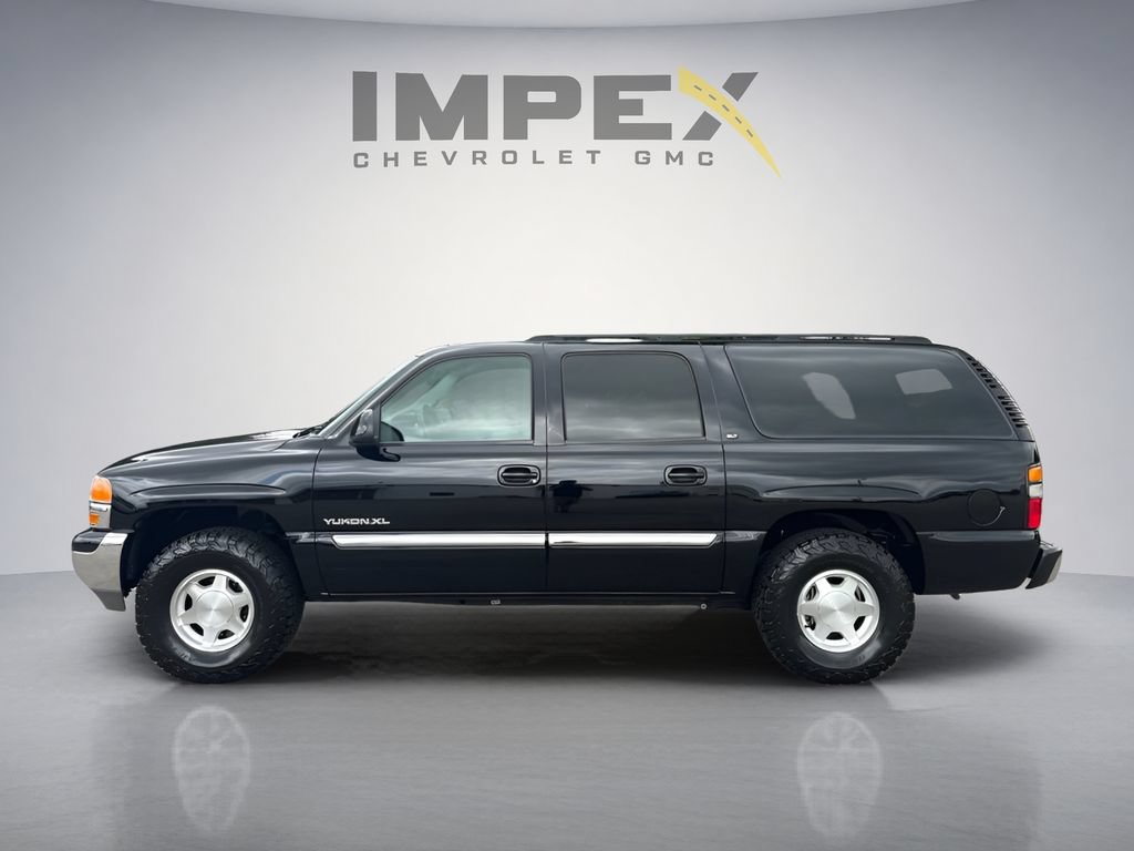 Used 2005 GMC Yukon XL SLT w/ SLT Preferred Equipment Group RWD image 2