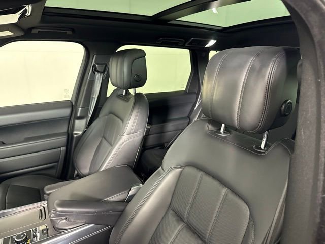 Used 2019 Land Rover Range Rover Sport HSE AWD/4WD image 6