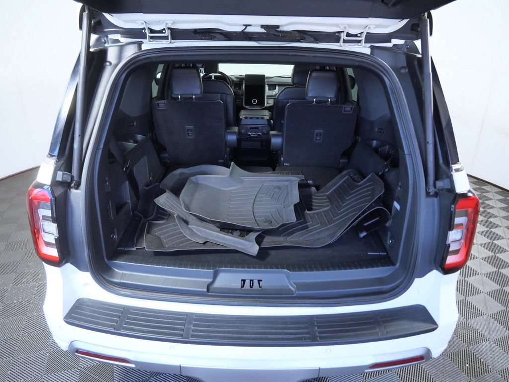 Used 2023 Ford Expedition Platinum AWD/4WD image 27
