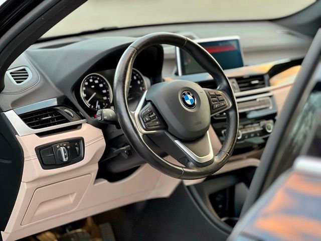 Used 2021 BMW X1 sDrive28i w/ Premium Package image 12