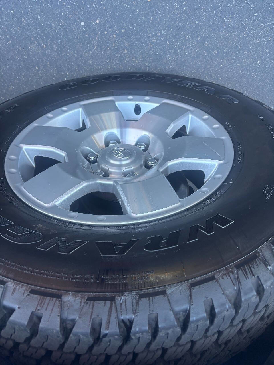 Used 2007 Toyota FJ Cruiser 2WD image 18