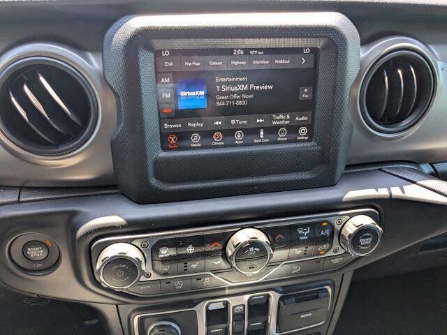 Used 2020 Jeep Wrangler Unlimited Sport S AWD/4WD image 19