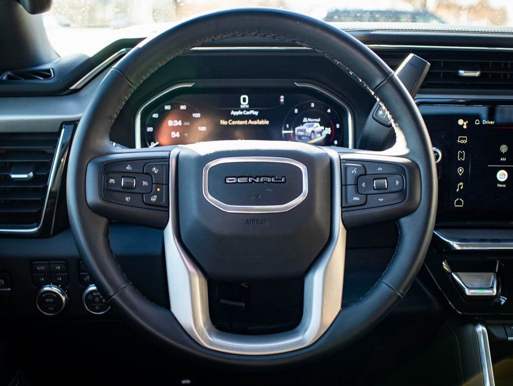 Used 2025 GMC Sierra 3500 Denali w/ Denali Reserve Package image 40