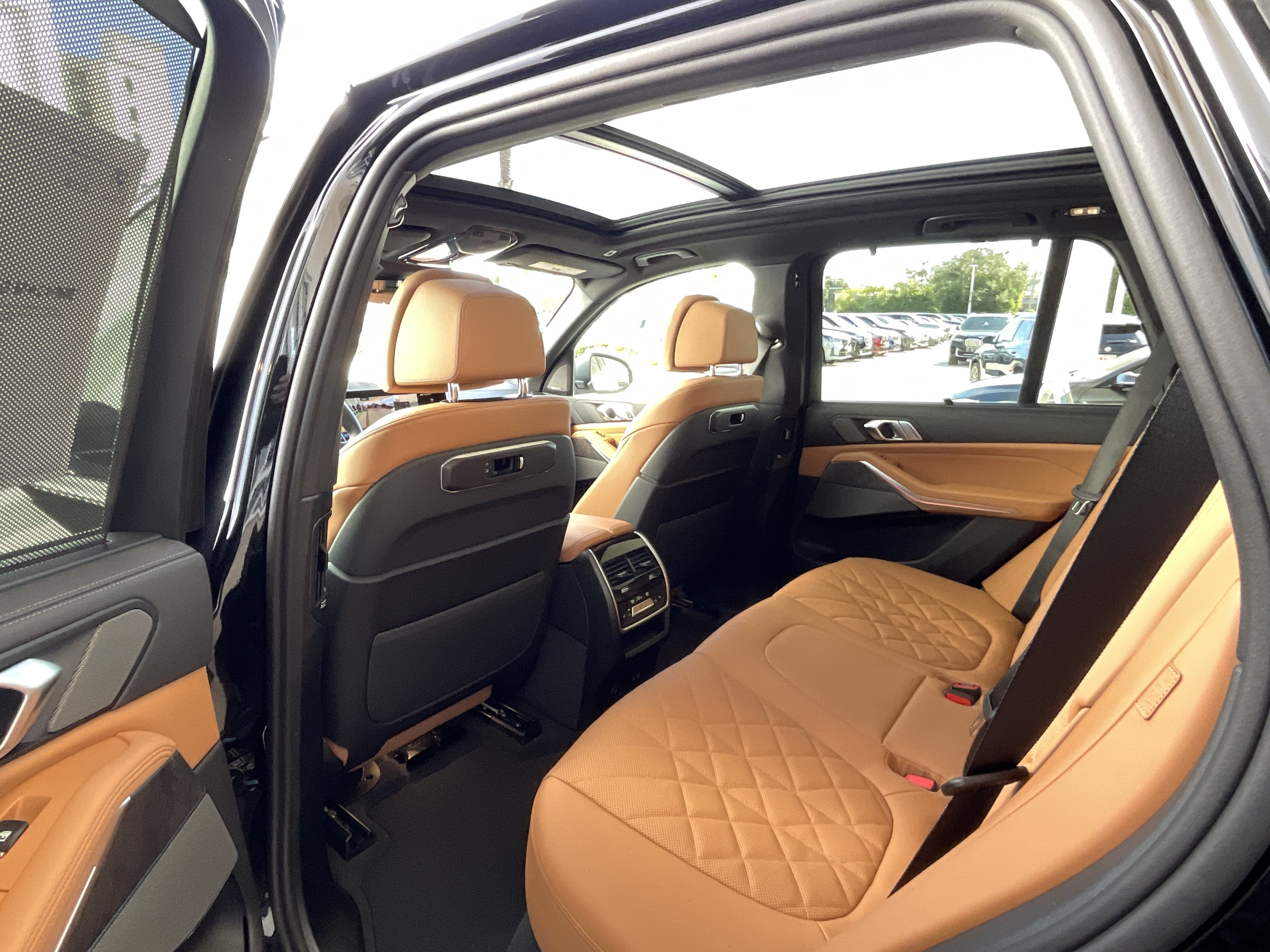 New 2026 BMW X5 xDrive40i w/ Climate Comfort Package AWD/4WD image 24