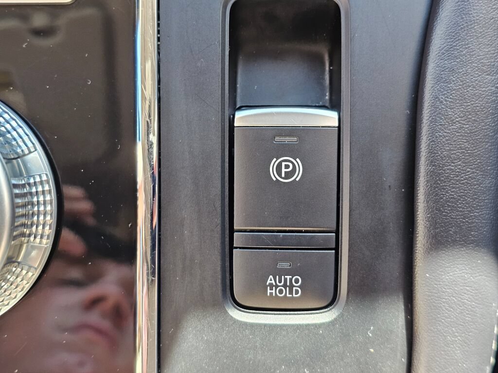 Used 2024 Mitsubishi Outlander SE AWD/4WD image 24