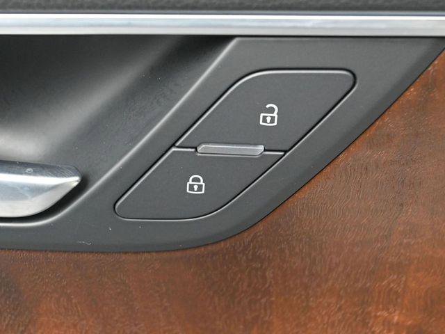 Used 2023 Audi A6 2.0T Premium w/ Convenience Package image 15