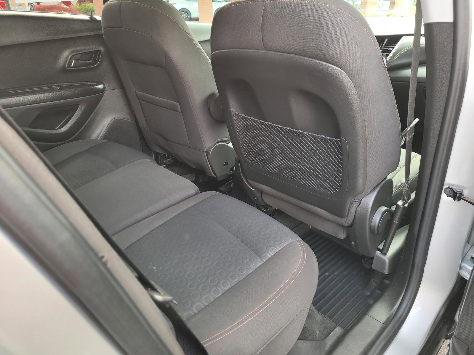 Used 2021 Chevrolet Trax LS w/ Tint and Cruise Package AWD/4WD image 19